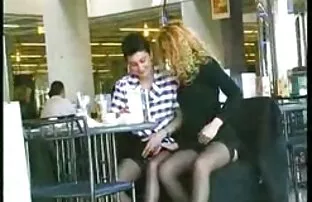 Młoda dziewczyna poznała studenta w autobusie darmowe filmy erotyczne ginekolog