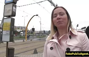 Miłośniczka darmowe filmy erotyczne z babciami różnych pozycji