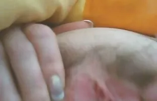 Macho, krótkie erotyczne japonki włosy, creampie, Tyłek w łóżku