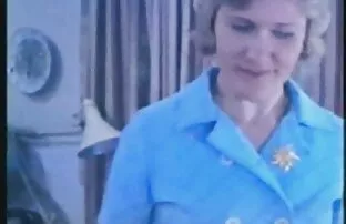 Blondynka bierze filmiki erotyczne tube spermę