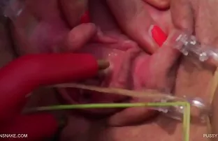 Zabawka, Rob, Pod filmy porno w języku polskim Spódniczkę,
